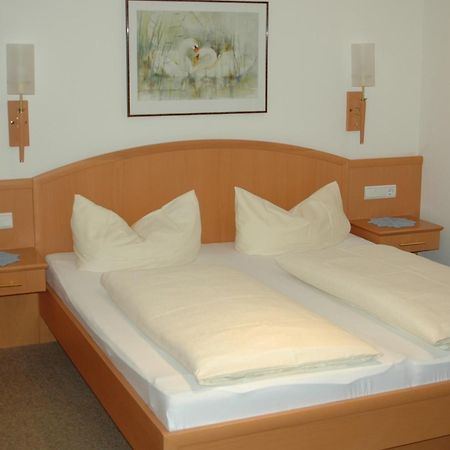 Hotel Garni Jennewein Майргофен Номер фото